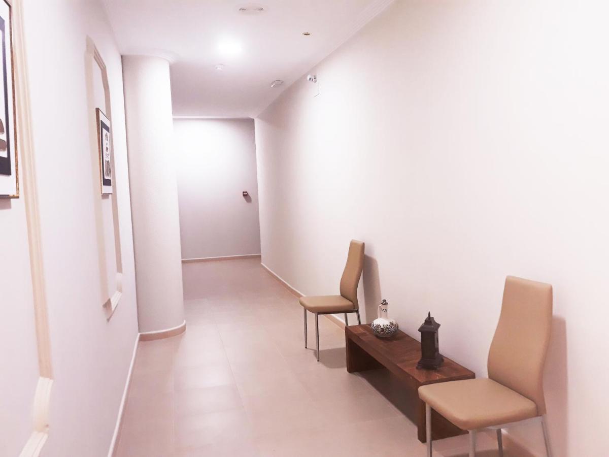 Hostal Montemayor Moguer Dış mekan fotoğraf