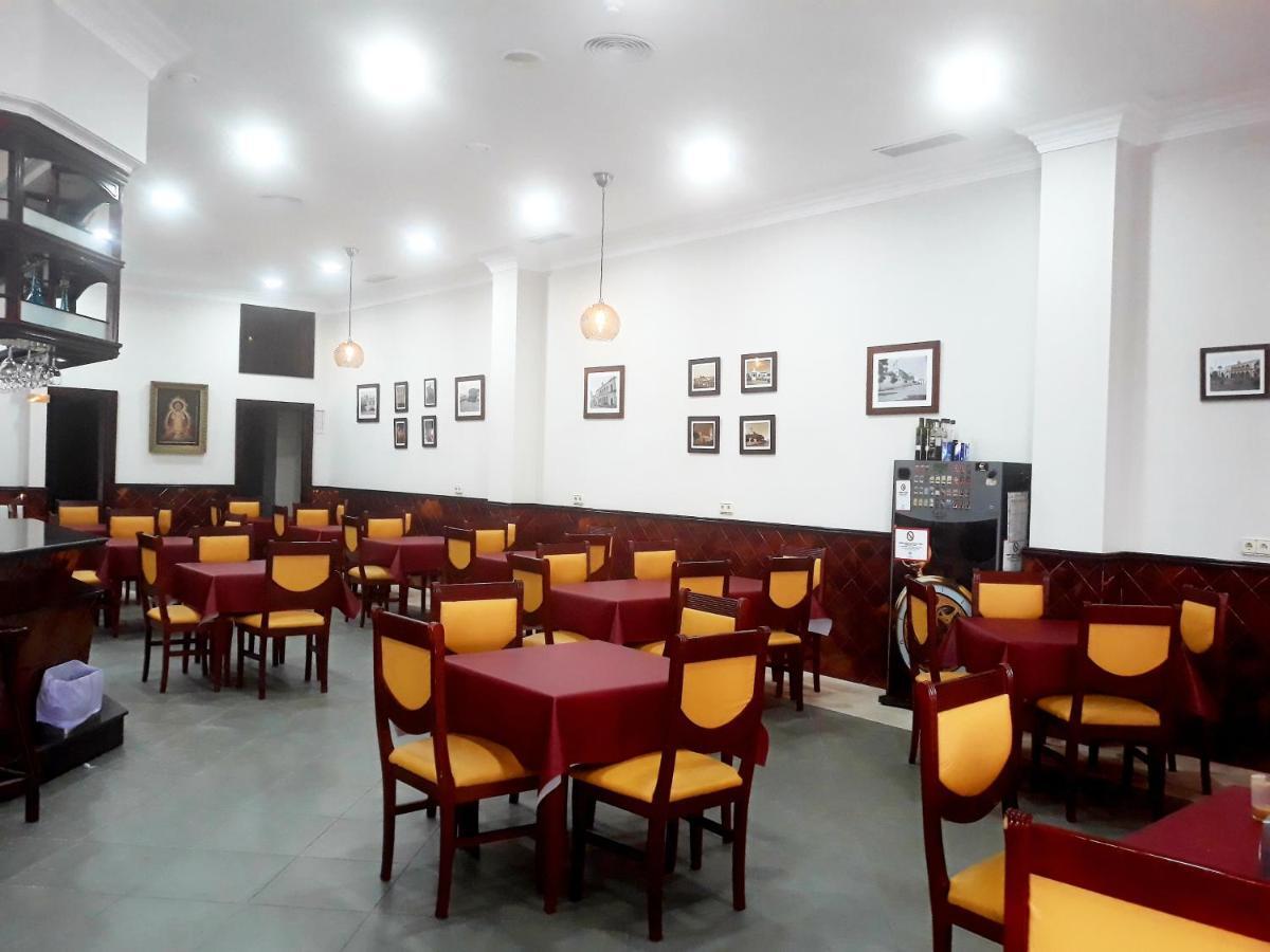 Hostal Montemayor Moguer Dış mekan fotoğraf
